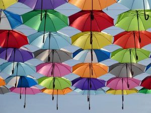 wytrzymałe parasole reklamowe do restauracji